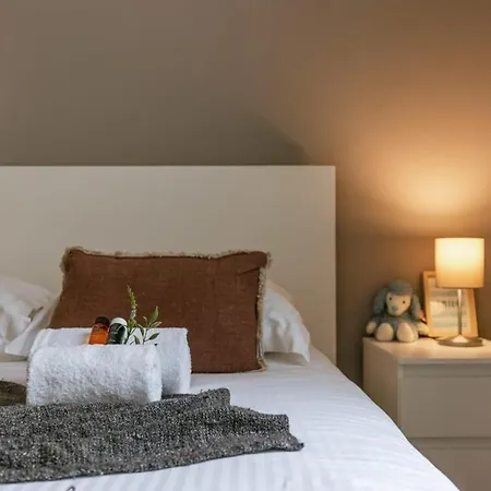 Cozy Nearby The Of
